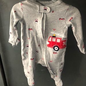 Carter’s firefigther jumpsuit newborn